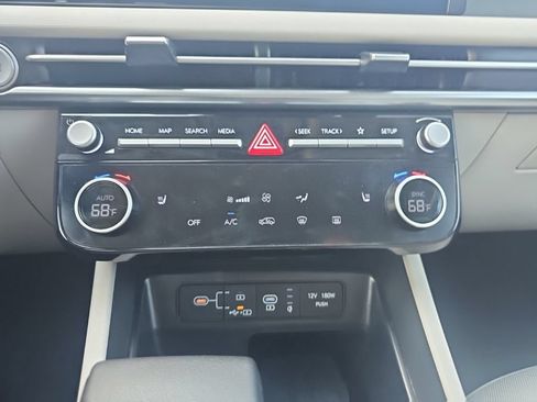 Used 2025 Hyundai Tucson SEL FWD image 37
