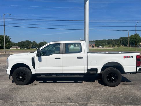 New 2025 Ford F250 XL w/ STX Appearance Package image 8