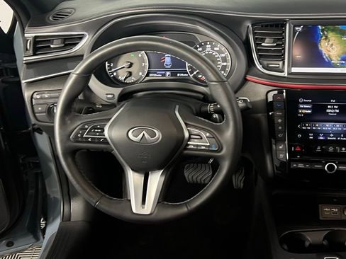 Used 2024 INFINITI QX50 Sport image 13