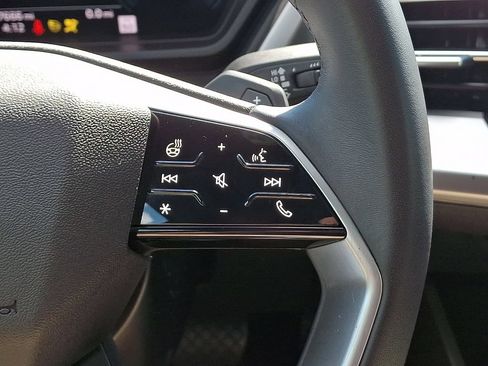 Certified 2023 Audi Q4 e-tron Prestige AWD/4WD image 25