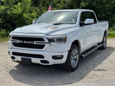 Used 2019 RAM 1500 Laramie AWD/4WD image 8