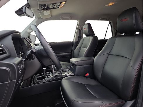 Used 2024 Toyota 4Runner TRD Off-Road Premium image 14