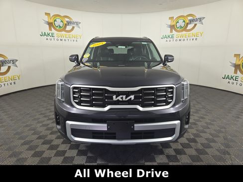 Used 2025 Kia Telluride S AWD/4WD image 2