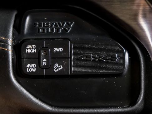 Used 2020 RAM 2500 Limited AWD/4WD image 22