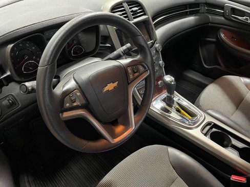 Used 2013 Chevrolet Malibu LT w/ Power Convenience Package image 5
