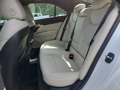 Used 2021 Cadillac CT4 Premium Luxury AWD/4WD image 12