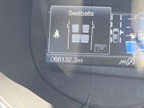 Used 2022 Ford Edge Titanium AWD/4WD image 37