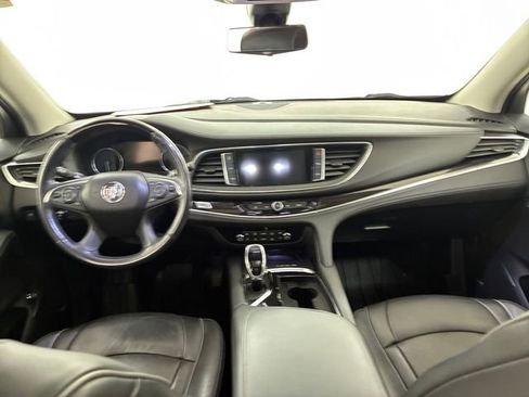 Used 2021 Buick Enclave Avenir w/ Avenir Technology Package AWD/4WD image 20
