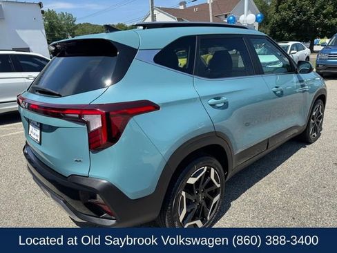 Used 2024 Kia Seltos SX w/ SX Sunroof Package image 5