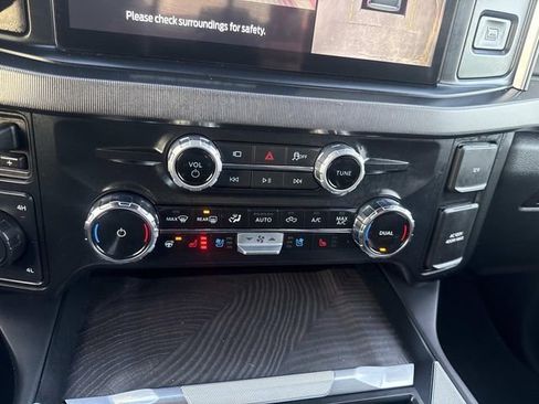 Used 2025 Ford F450 Platinum image 31