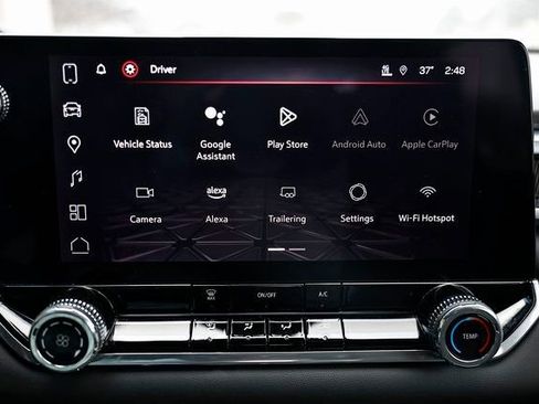 Used 2024 GMC Canyon Elevation image 36