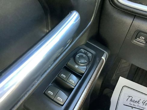 Used 2021 Chevrolet Silverado 1500 RST image 10