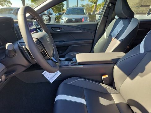 New 2026 Toyota Camry Hybrid image 20