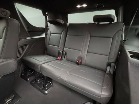 Certified 2025 Chevrolet Tahoe High Country image 34