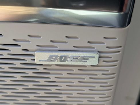 Certified 2025 GMC Acadia Denali w/ Super Cruise Package FWD image 20
