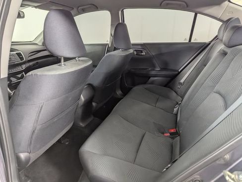 Used 2016 Honda Accord LX image 17