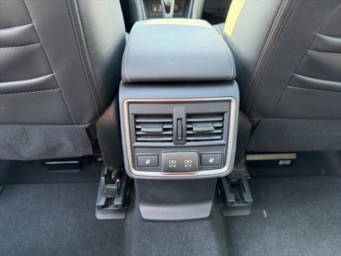 Used 2023 Subaru Forester Touring image 33