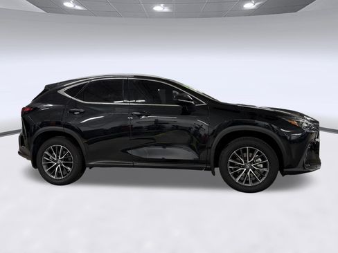Used 2025 Lexus NX 250 FWD w/ Accessory Package (K3) image 8
