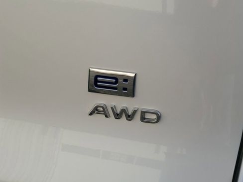 Used 2025 Honda Prologue EX image 8