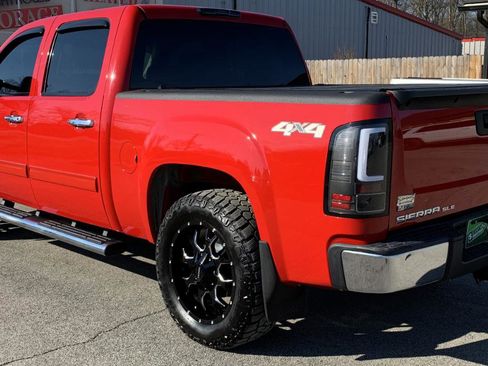 Used 2012 GMC Sierra 1500 SLE w/ Power Tech Package image 3