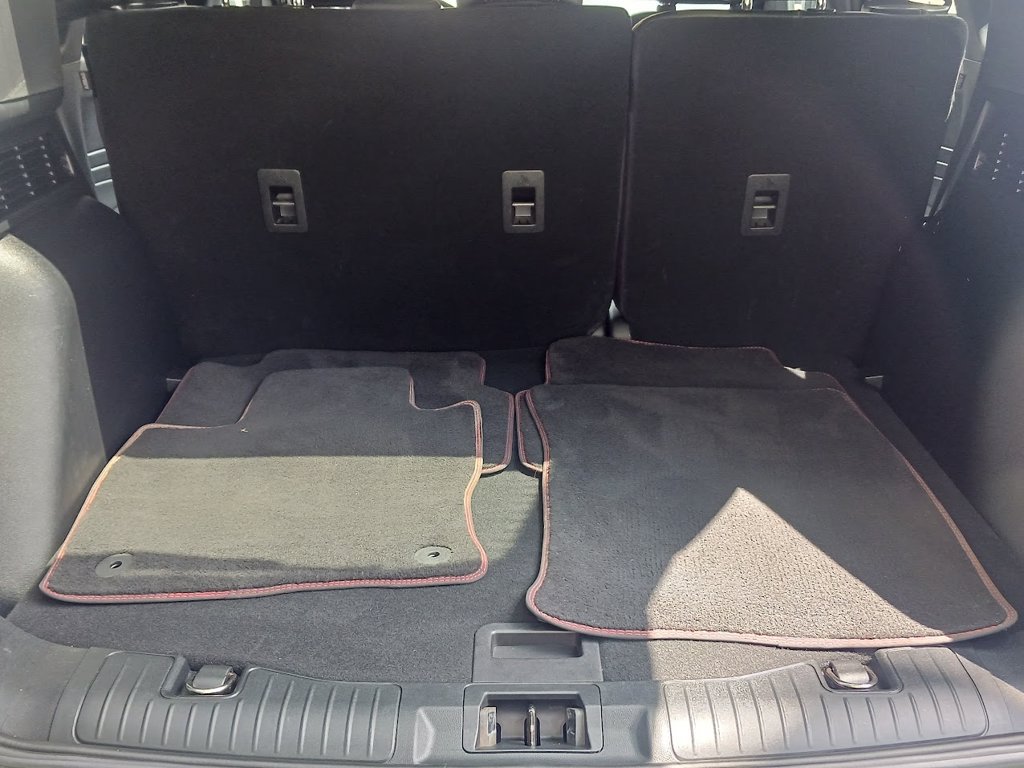 Used 2023 Ford Escape ST-Line w/ Tech Pack #1 AWD/4WD image 11