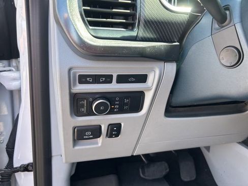Used 2022 Ford F150 Limited AWD/4WD image 18