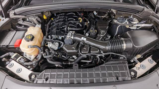 Used 2024 Jeep Grand Cherokee Laredo RWD image 33