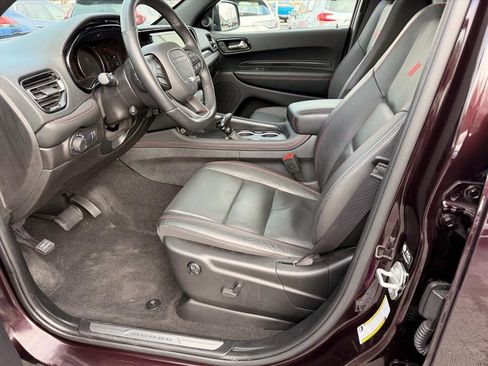 Used 2025 Dodge Durango GT image 12