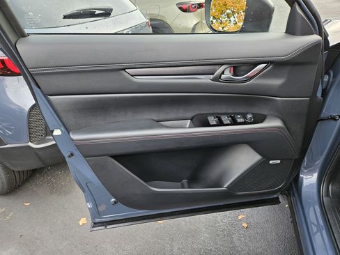 Certified 2025 MAZDA CX-5 Carbon Edition image 17