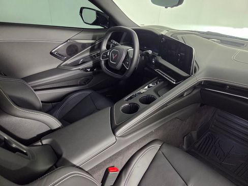 Used 2026 Chevrolet Corvette Stingray Preferred Cpe w/ Z51 Performance Package RWD image 27