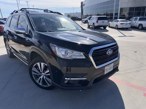 Used 2019 Subaru Ascent Touring image 4
