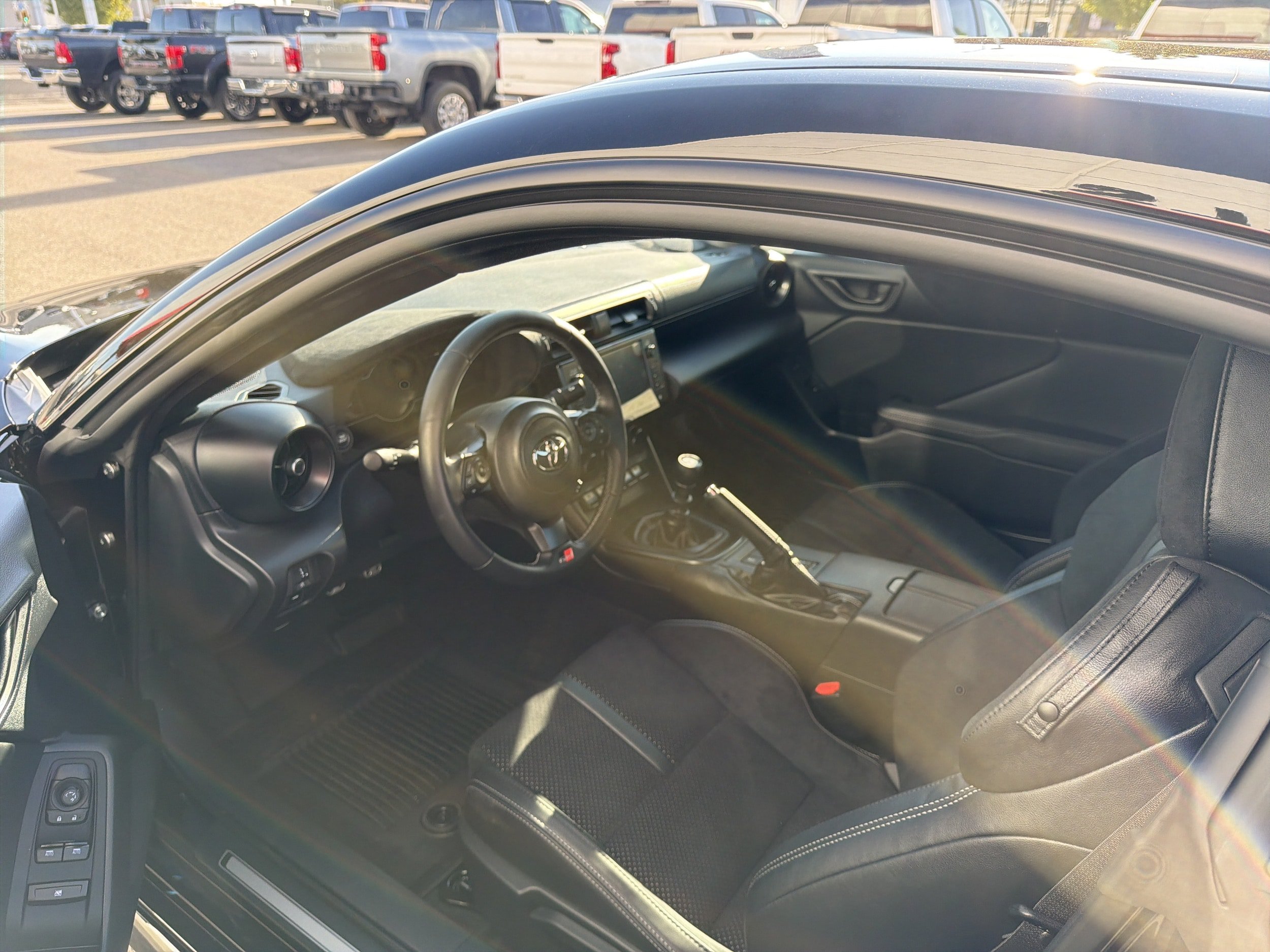 New 2027 Toyota GR86 Premium w/ GR Aero Kit RWD image 2