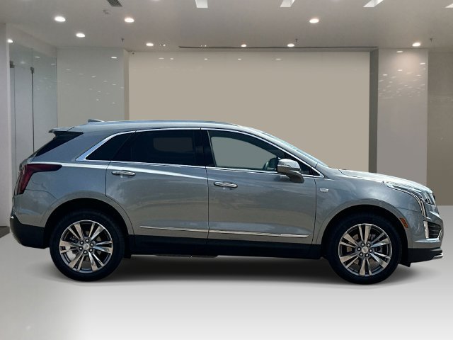 Used 2025 Cadillac XT5 Premium Luxury AWD/4WD image 6