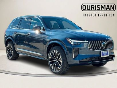 New 2026 Volvo XC90 B5 Plus w/ Protection Package Premier