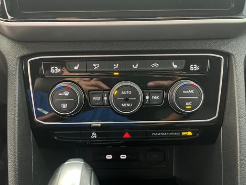 Used 2023 Volkswagen Atlas SE w/ Black Wheel Package AWD/4WD image 18