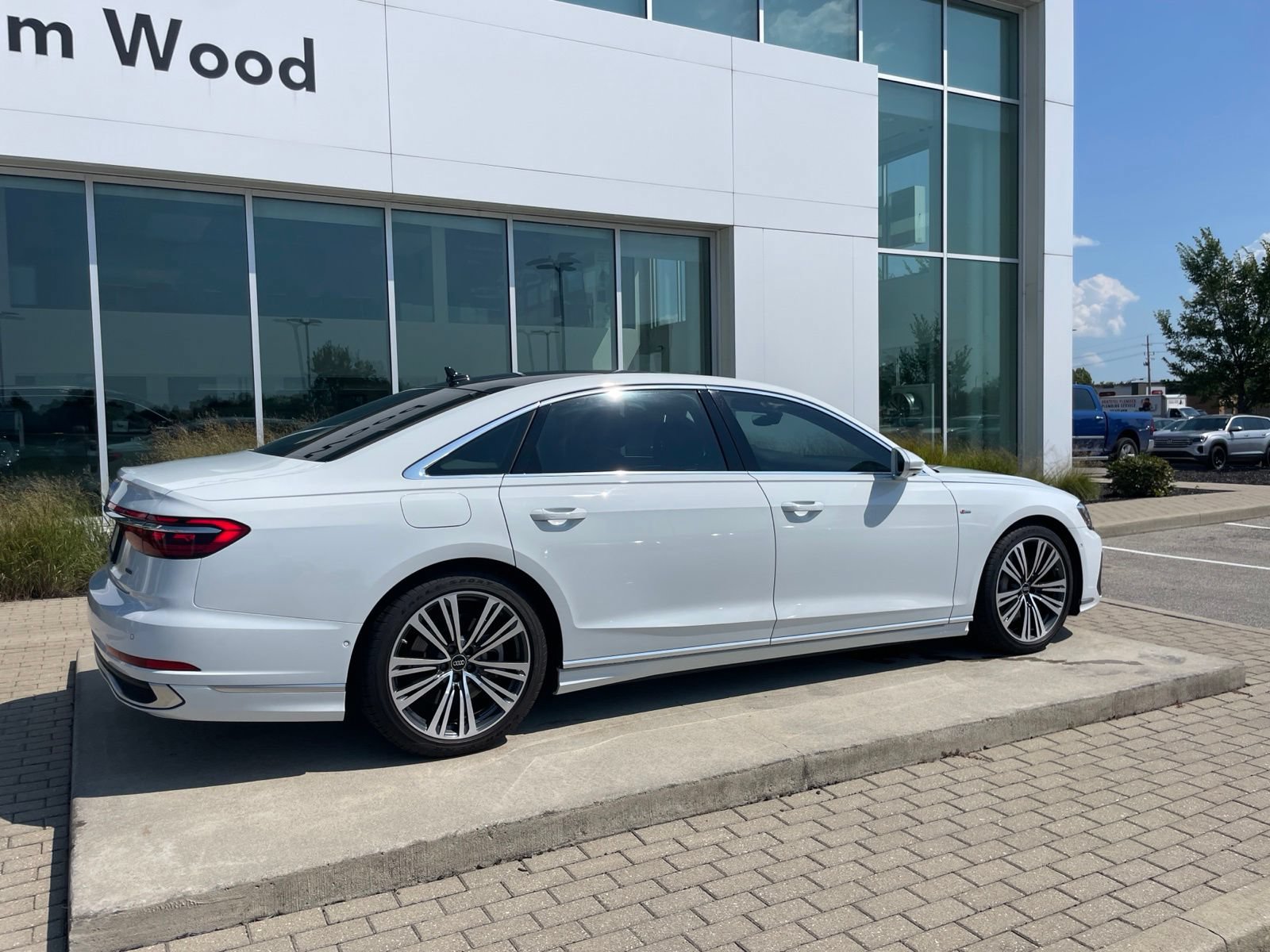 Used 2023 Audi A8 L 3.0T AWD/4WD image 63