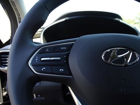 Used 2023 Hyundai Santa Fe SEL Convenience image 19