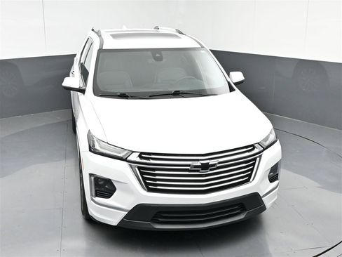 Used 2022 Chevrolet Traverse Premier w/ LPO, Floor Liner Package FWD image 23