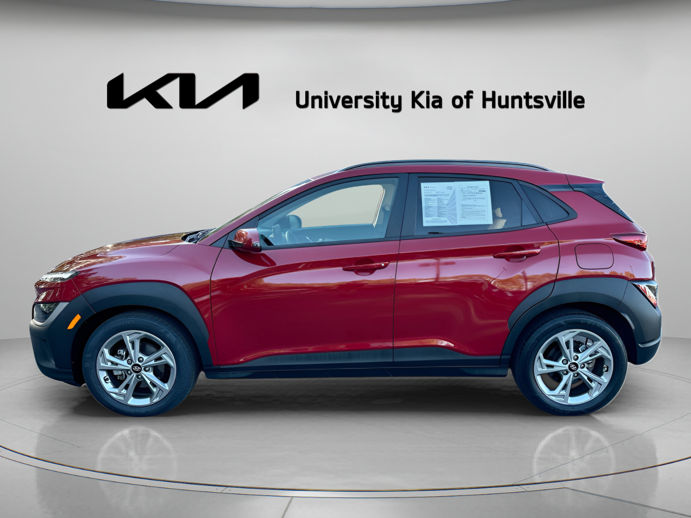 Used 2023 Hyundai Kona SEL w/ Convenience Package FWD image 5
