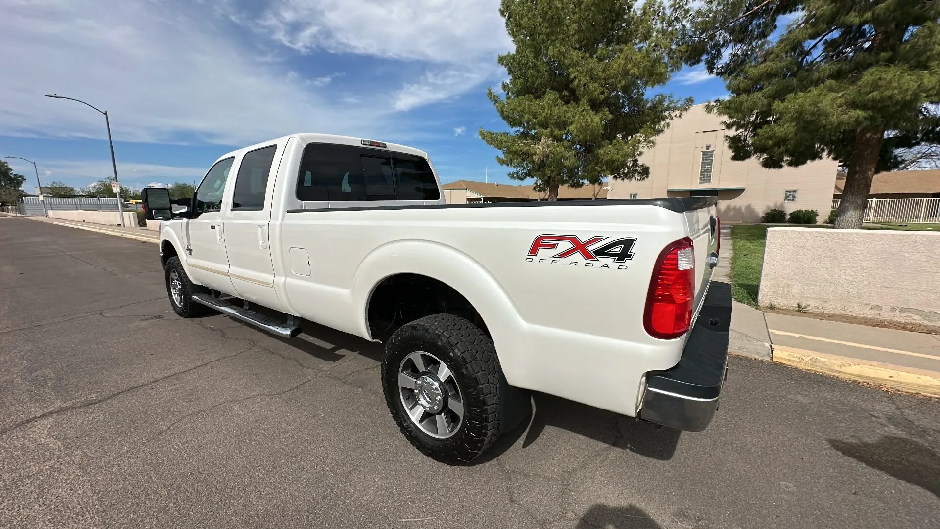 Used 2015 Ford F350 Lariat w/ Lariat Ultimate Package AWD/4WD image 2