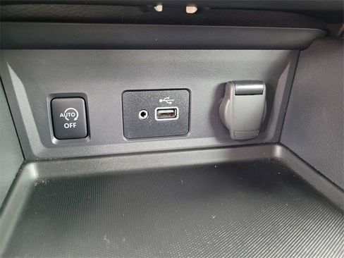 Used 2024 Nissan Sentra S image 19