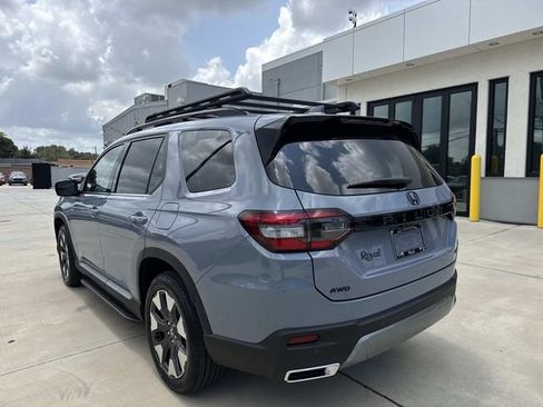New 2026 Honda Pilot Elite image 3