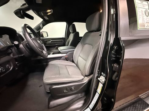 Used 2023 RAM 1500 Big Horn AWD/4WD image 12