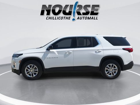 Used 2023 Chevrolet Traverse LS w/ LPO, Cargo Package FWD image 5