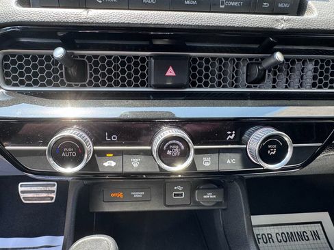Used 2022 Honda Civic Sport image 22