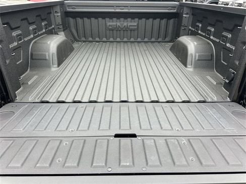 New 2026 GMC Sierra 1500 AT4 w/ AT4 Premium Package image 27