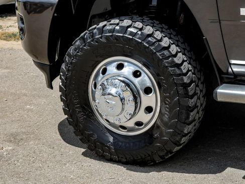 Used 2023 RAM 3500 Laramie AWD/4WD image 63