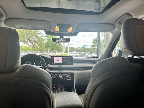 Certified 2026 INFINITI QX60 Luxe w/ Family Package AWD/4WD image 24