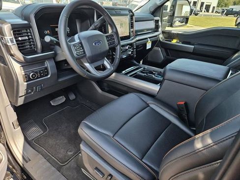 New 2026 Ford F250 Lariat w/ FX4 Off-Road Package image 32