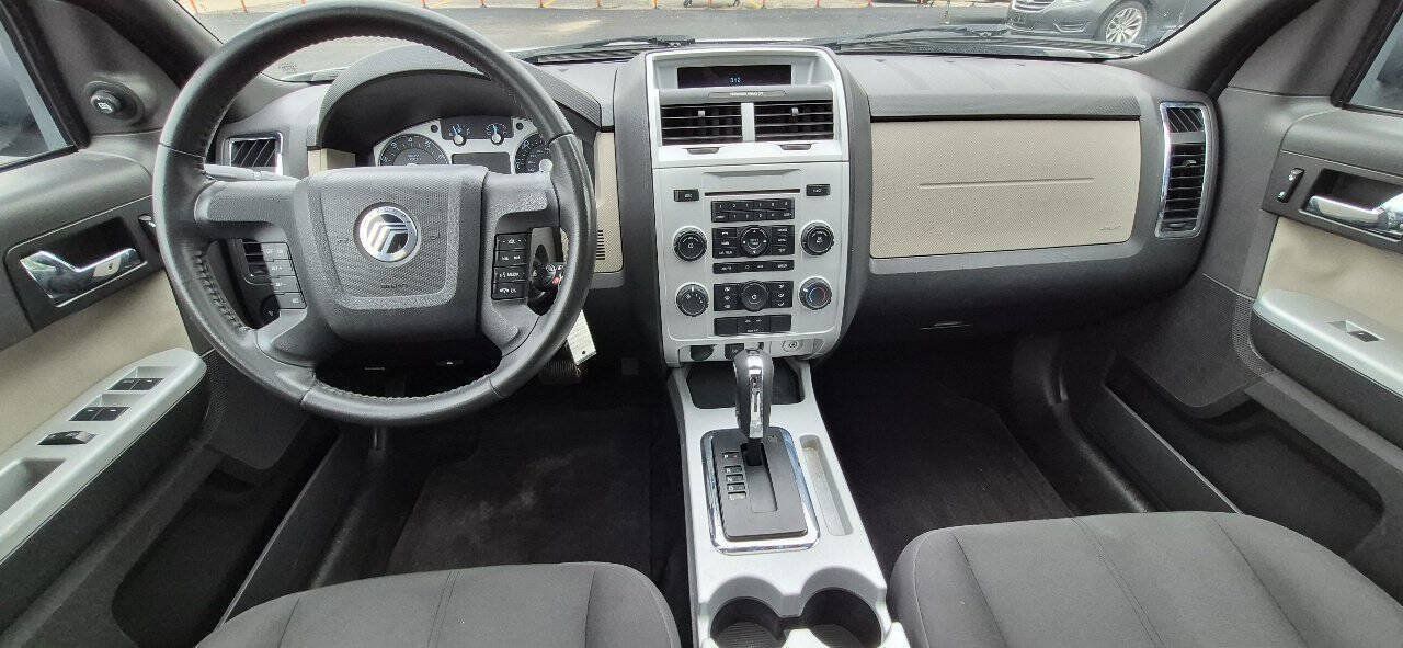 Used 2011 Mercury Mariner 2WD w/ 101A Rapid Spec Order Code image 20
